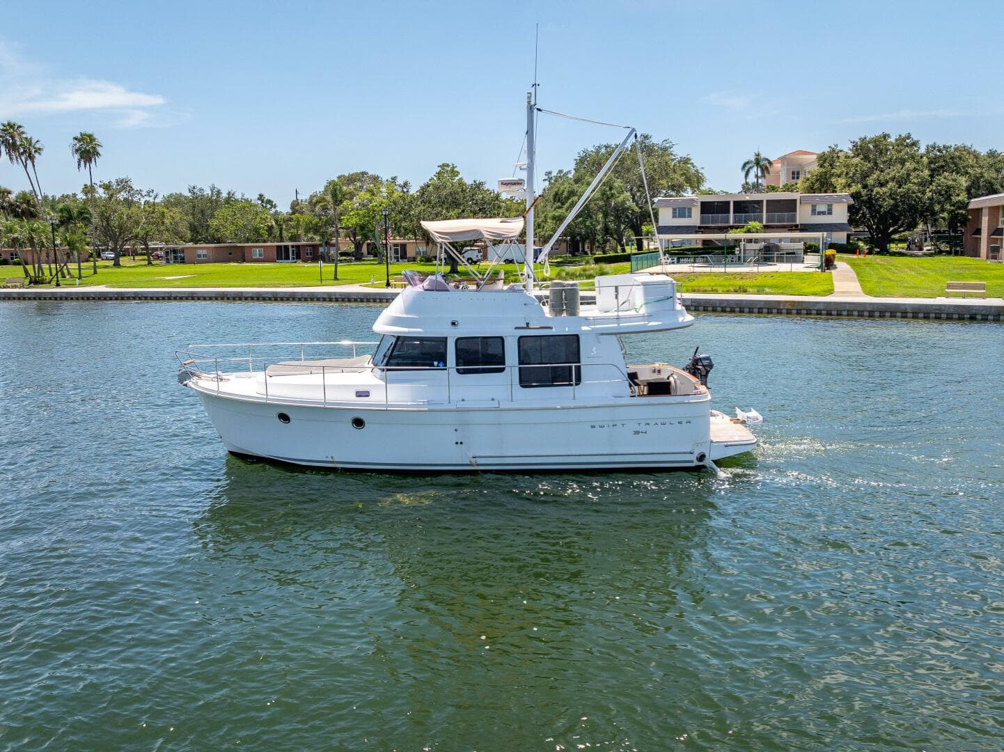2015 Beneteau Swift Trawler 34