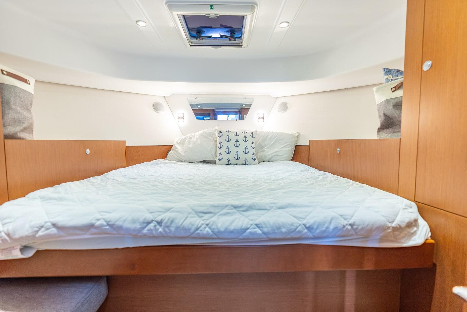 2015 Beneteau Swift Trawler 34