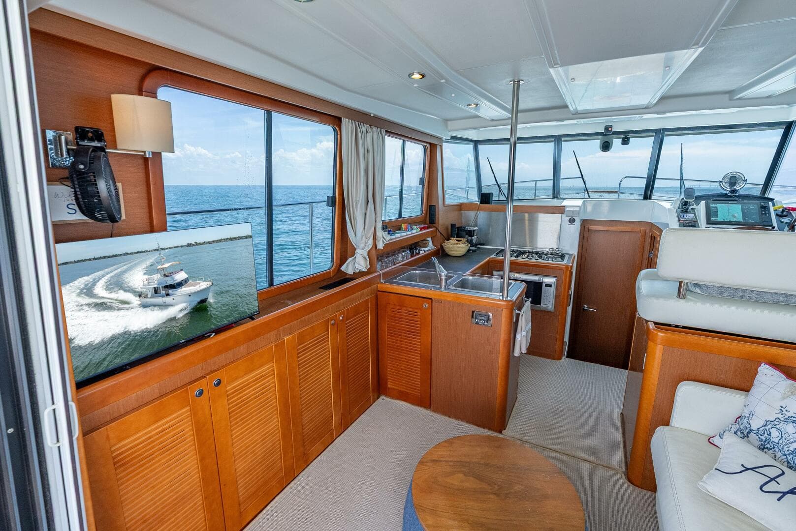 2015 Beneteau Swift Trawler 34