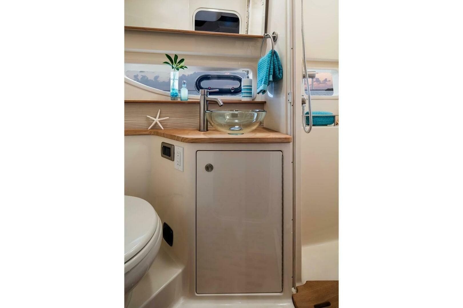 2019 Sea Ray 350 Sundancer