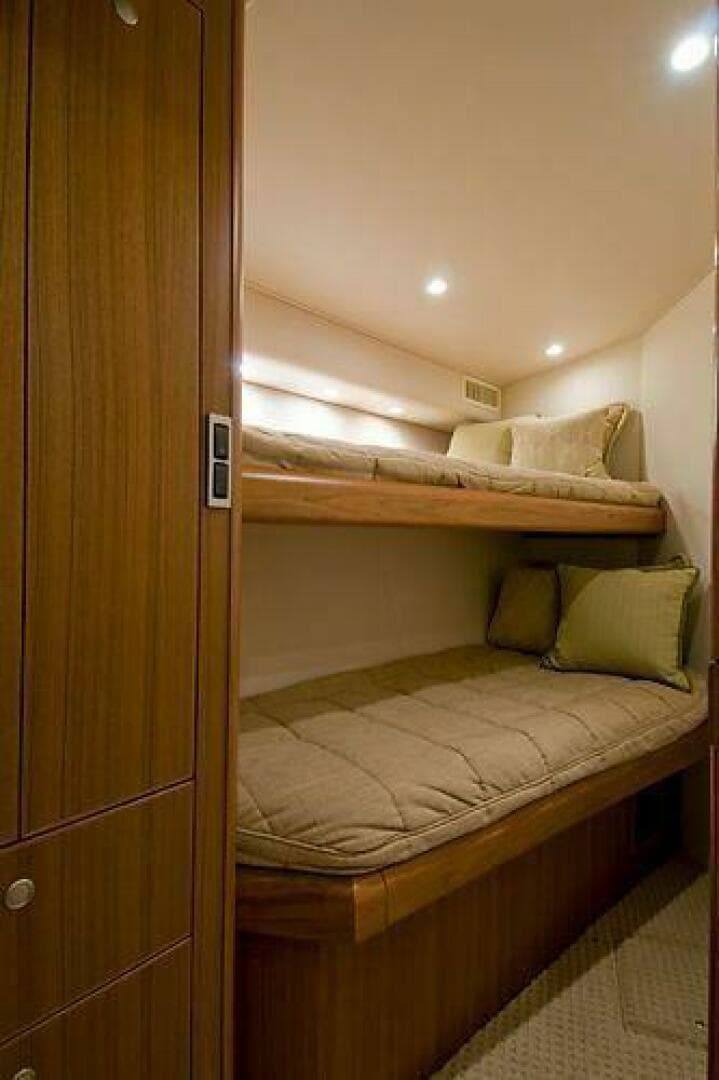 Viking 45 - FINE FOR NOW - Guest Stateroom