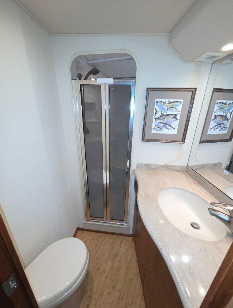 Viking 45 - FINE FOR NOW - Master Head