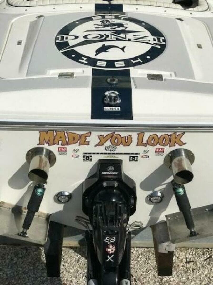 2018 Donzi Classic 22