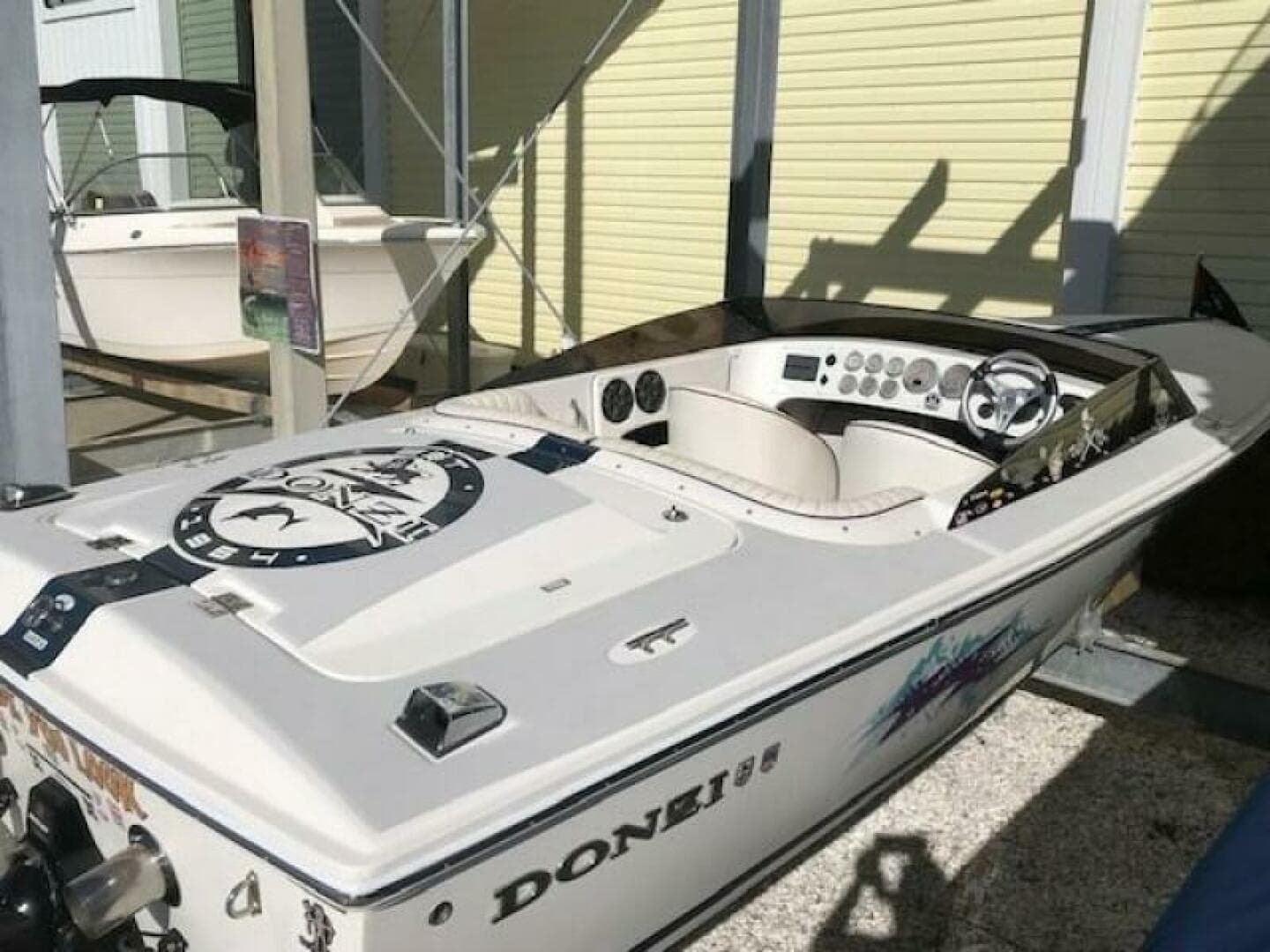2018 Donzi Classic 22
