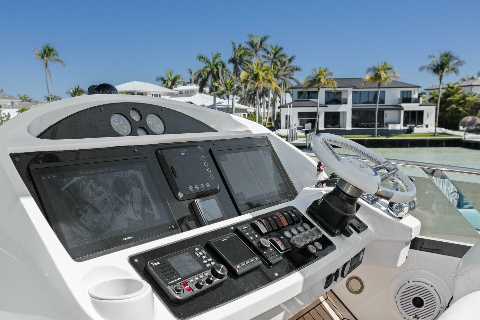 2013 Sunseeker 73 Manhattan