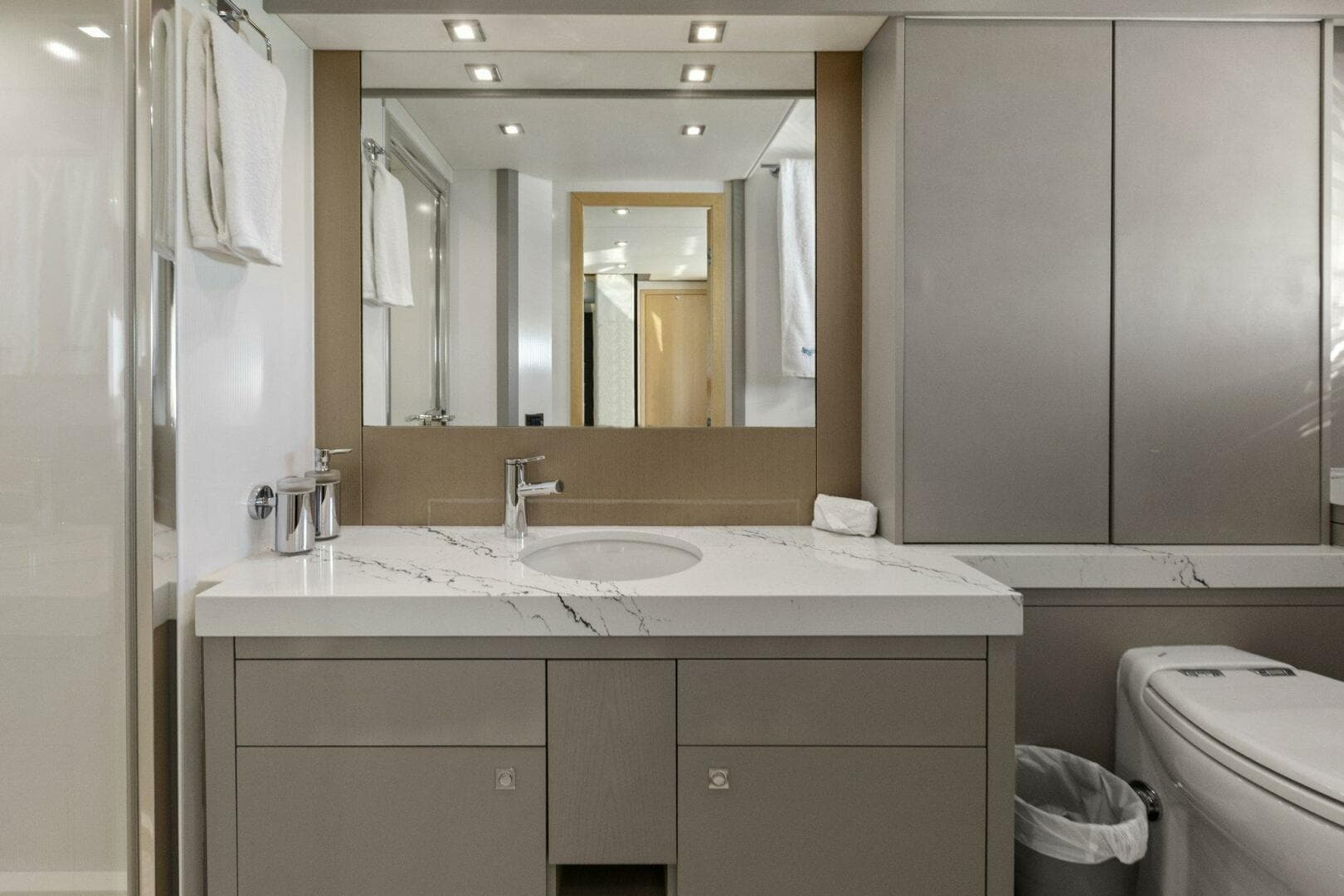 2013 Sunseeker 73 Manhattan