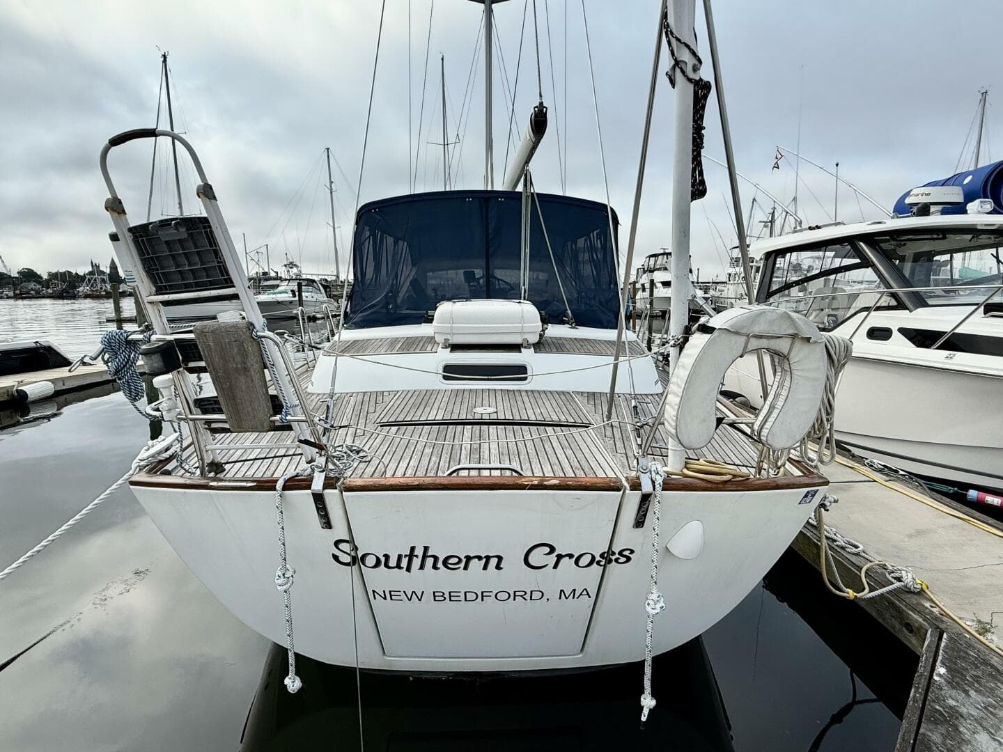 2003 Beneteau 