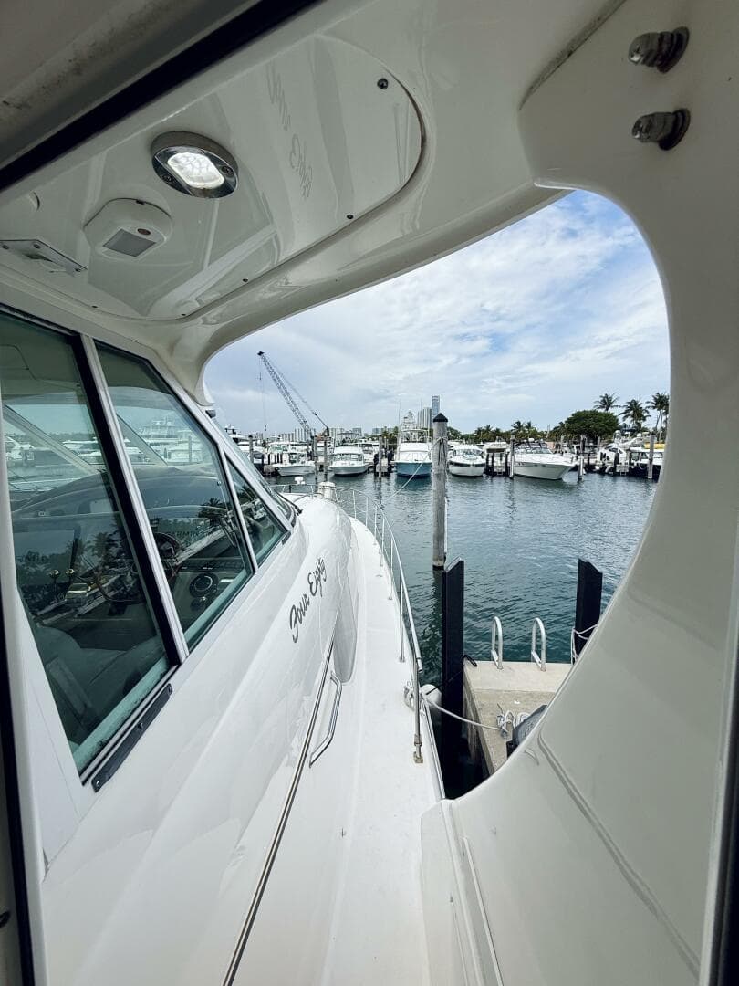 2003 Sea Ray 480 Motor Yacht