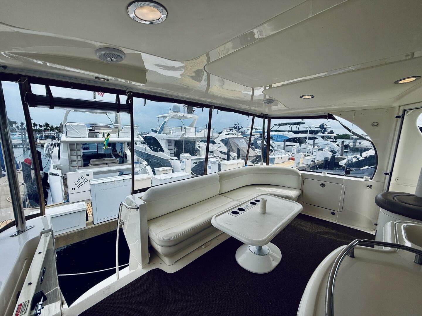 2003 Sea Ray 480 Motor Yacht