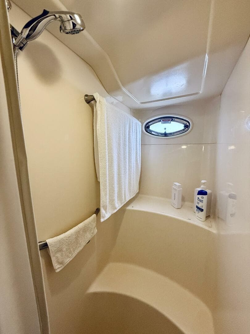 2003 Sea Ray 480 Motor Yacht