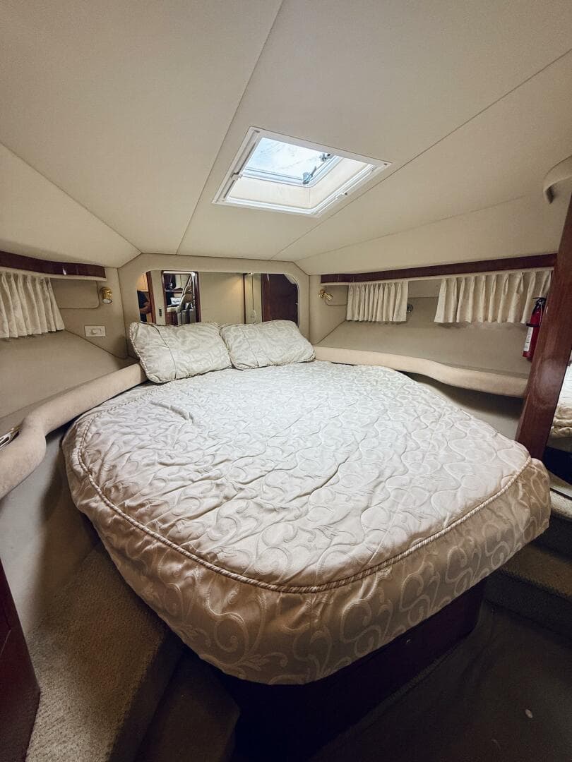 2003 Sea Ray 480 Motor Yacht