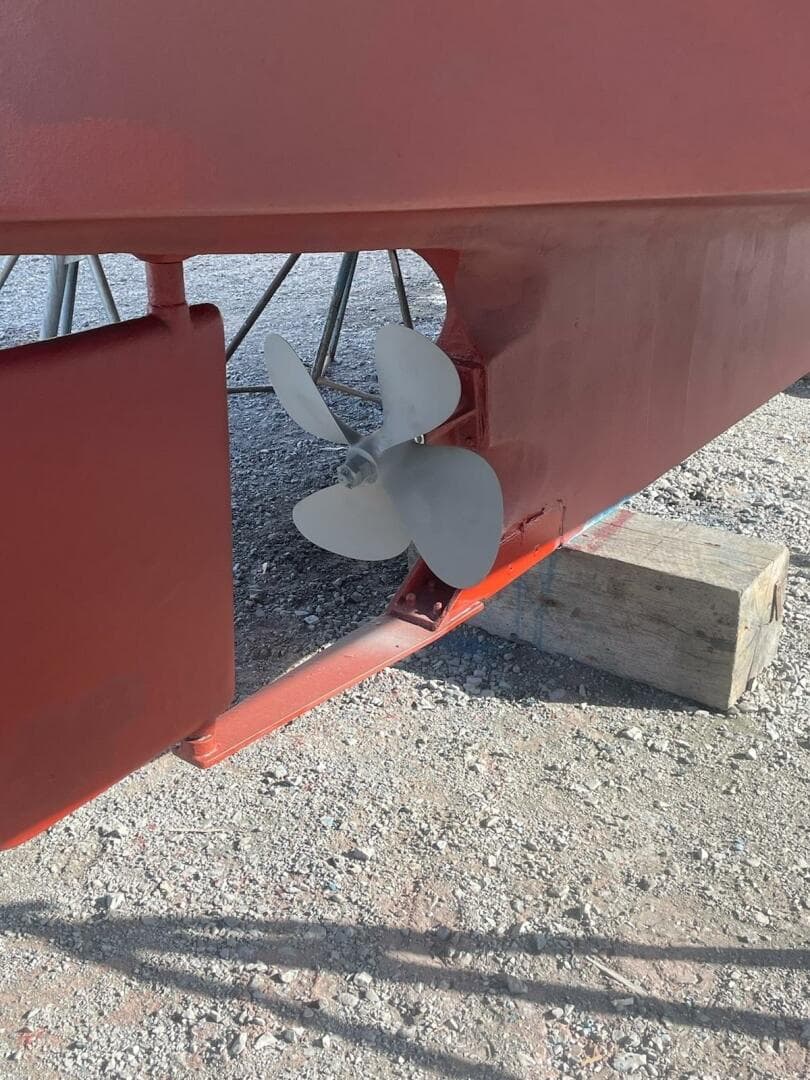 36' Grand Banks running gear