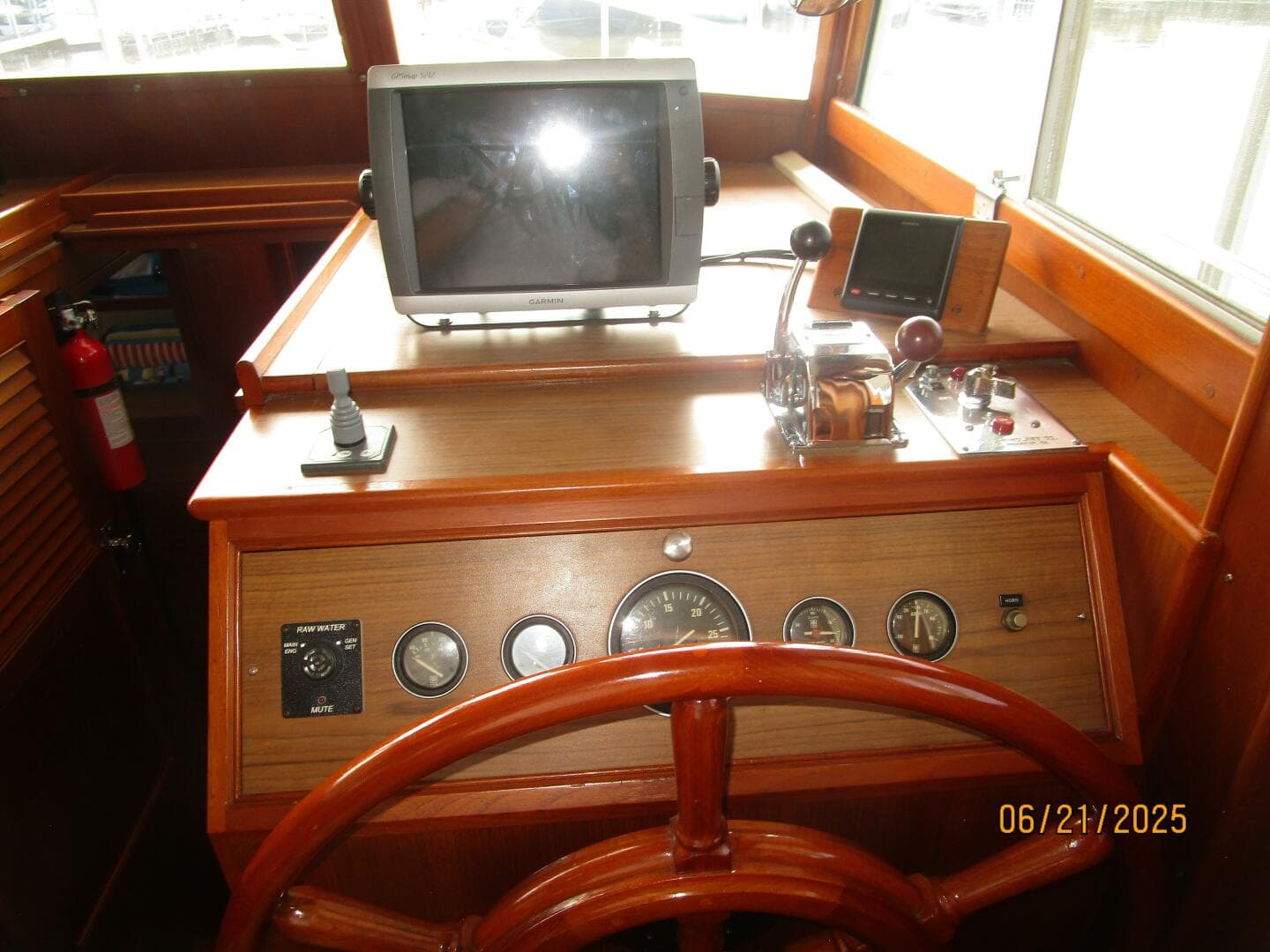 36' Grand Banks lower helm3