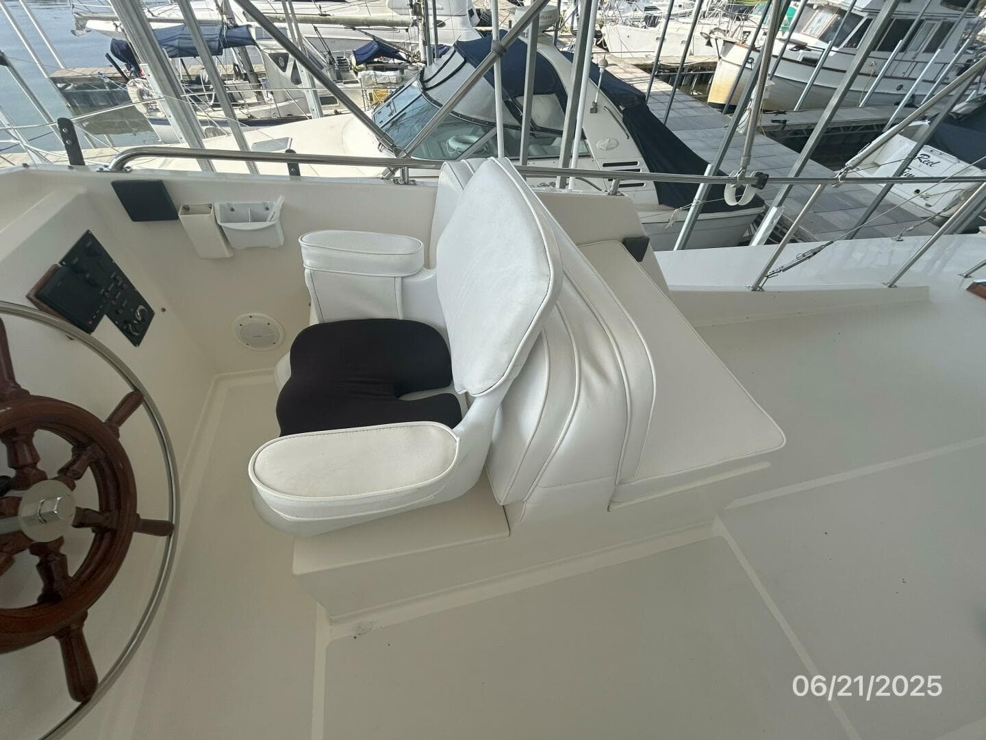 36' Grand Banks flybridge starboard seating