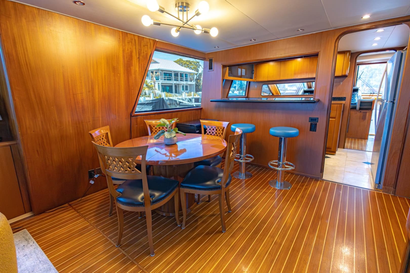 1990 Viking Cockpit Motor Yacht