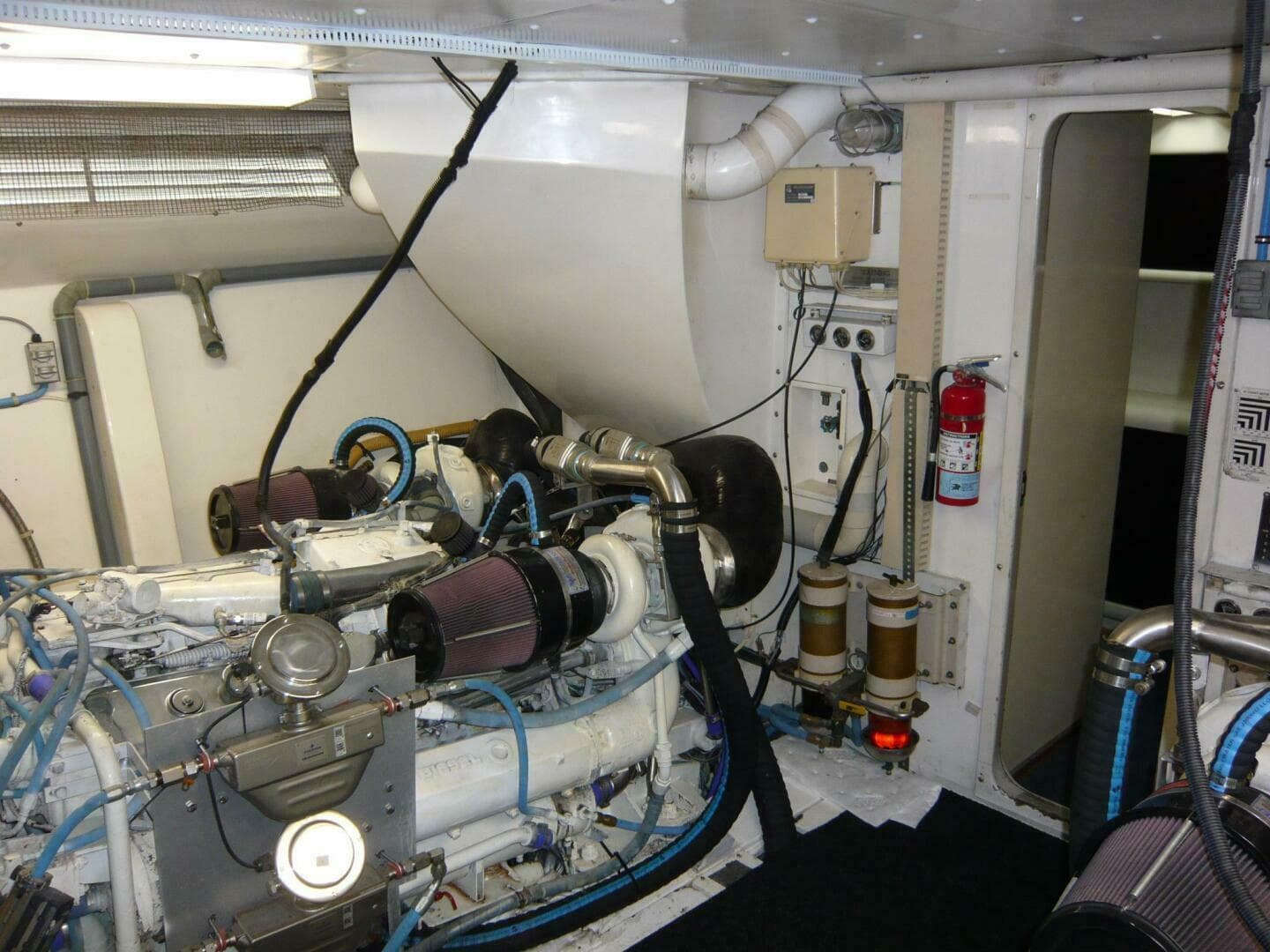 1990 Viking Cockpit Motor Yacht