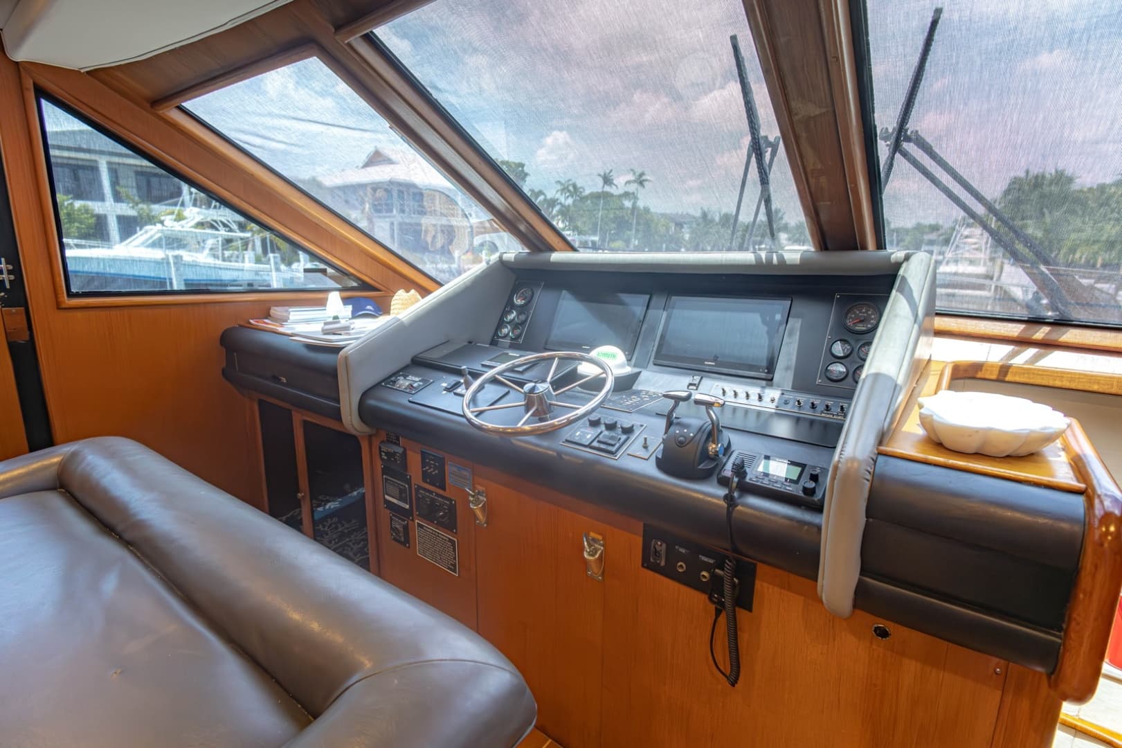 1990 Viking Cockpit Motor Yacht