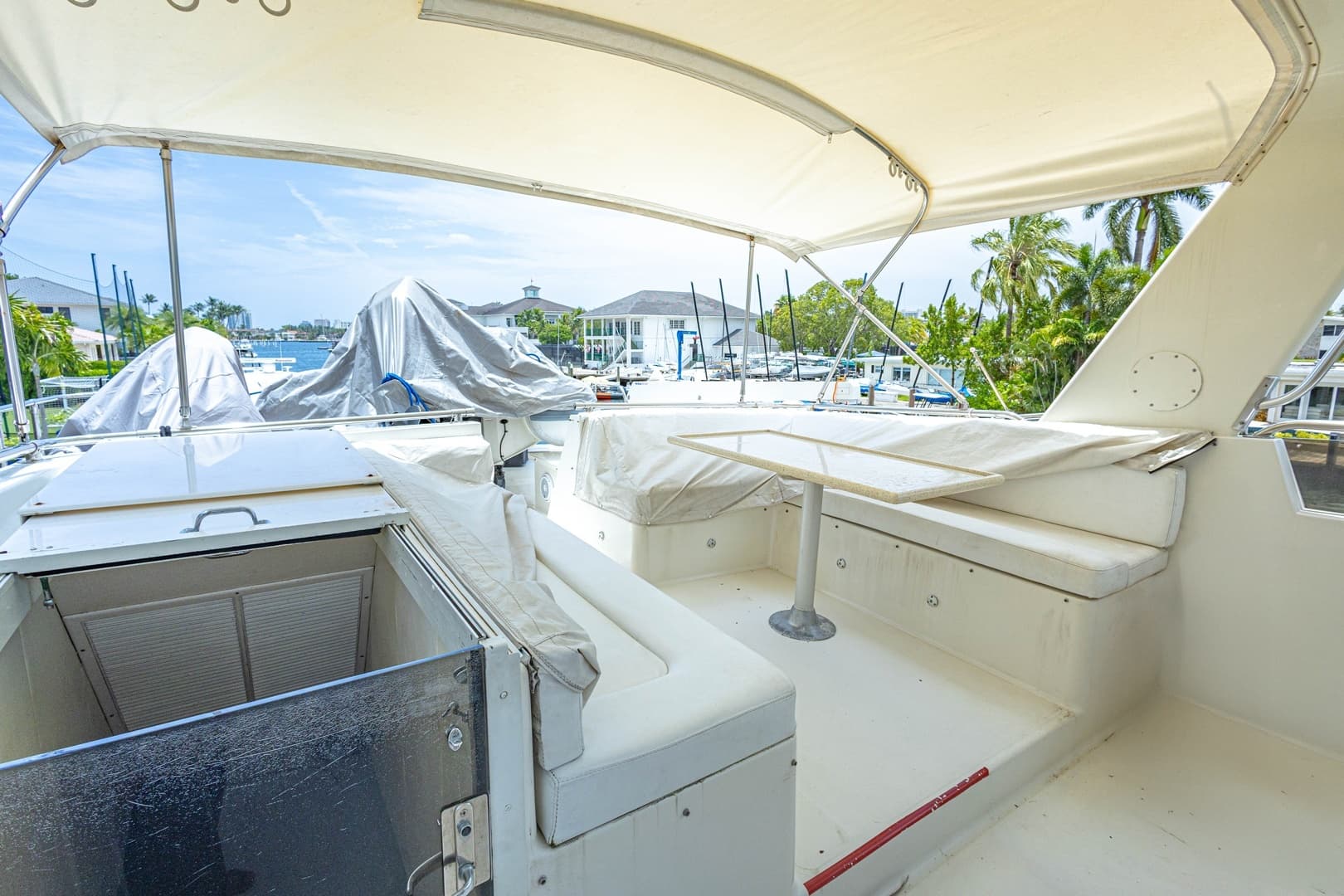1990 Viking Cockpit Motor Yacht