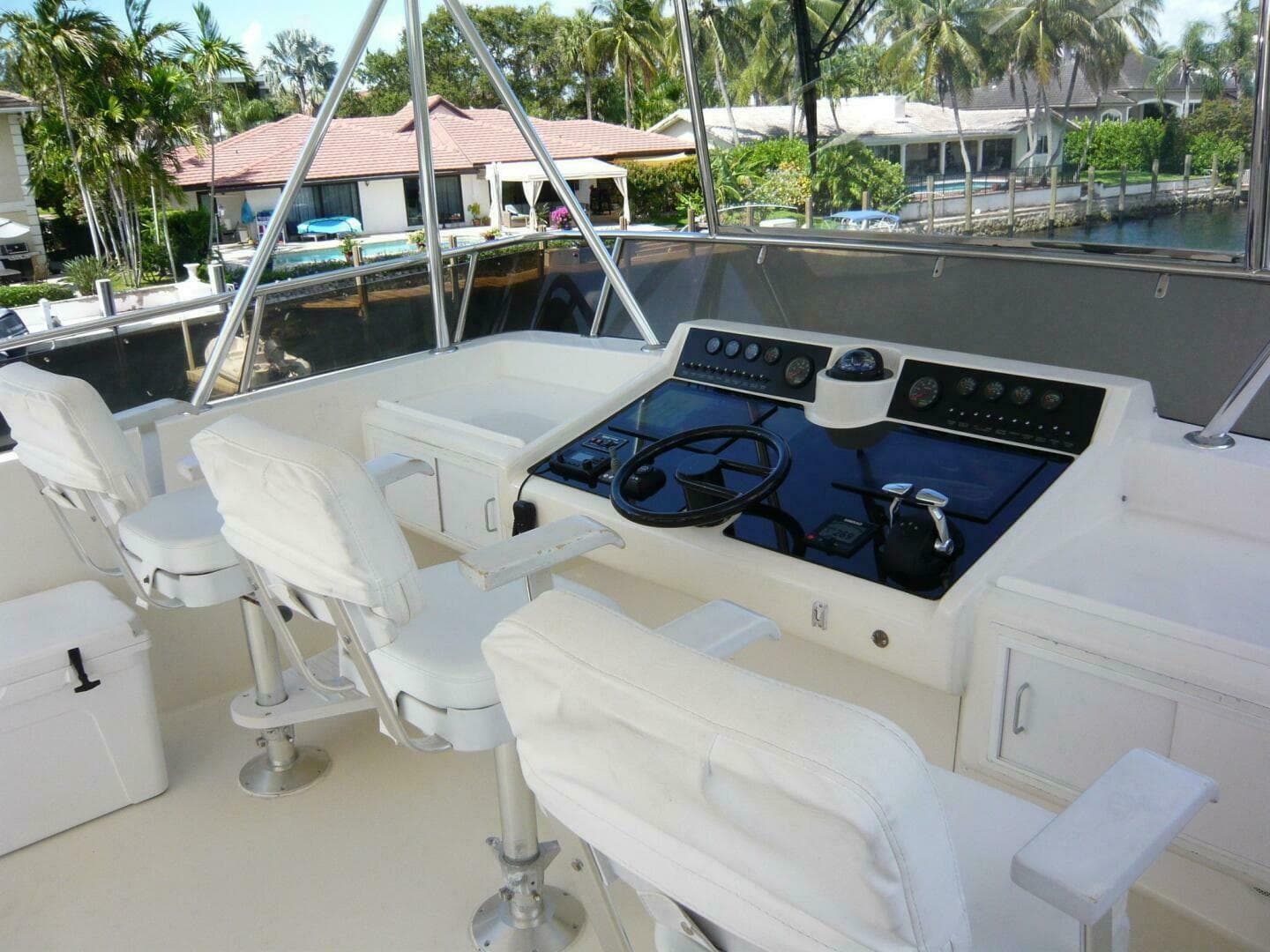 1990 Viking Cockpit Motor Yacht