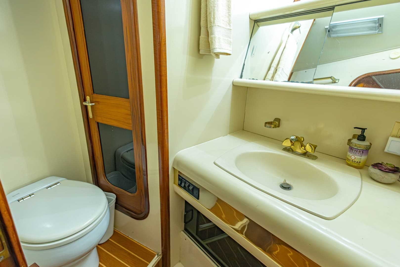 1990 Viking Cockpit Motor Yacht
