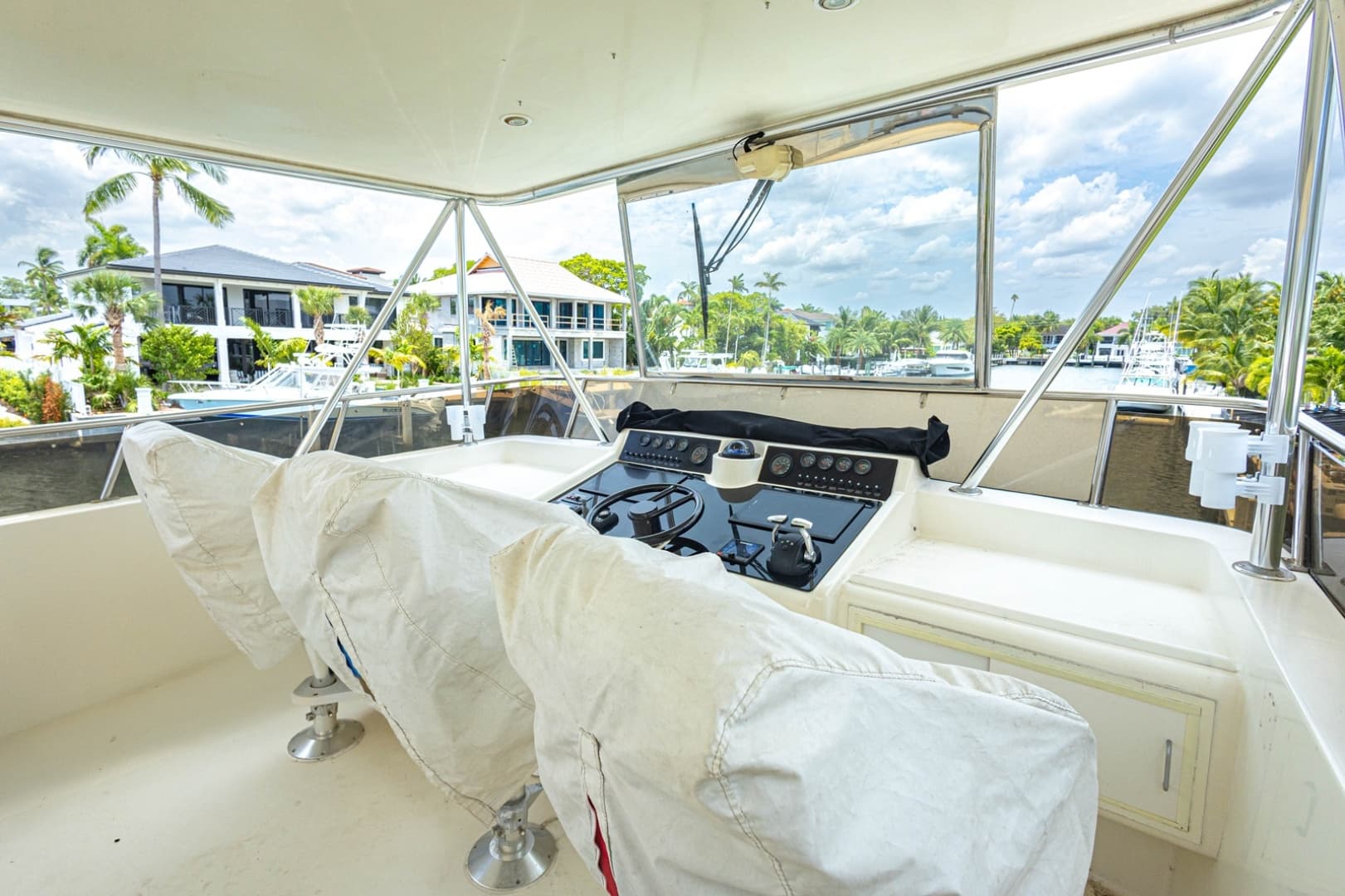 1990 Viking Cockpit Motor Yacht