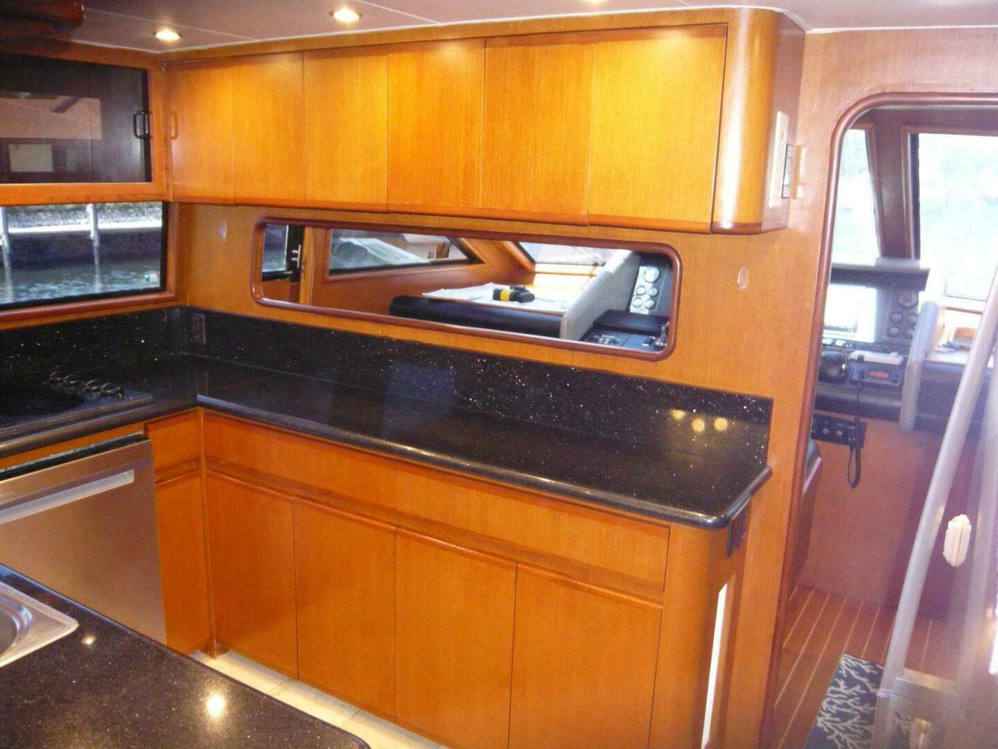 1990 Viking Cockpit Motor Yacht
