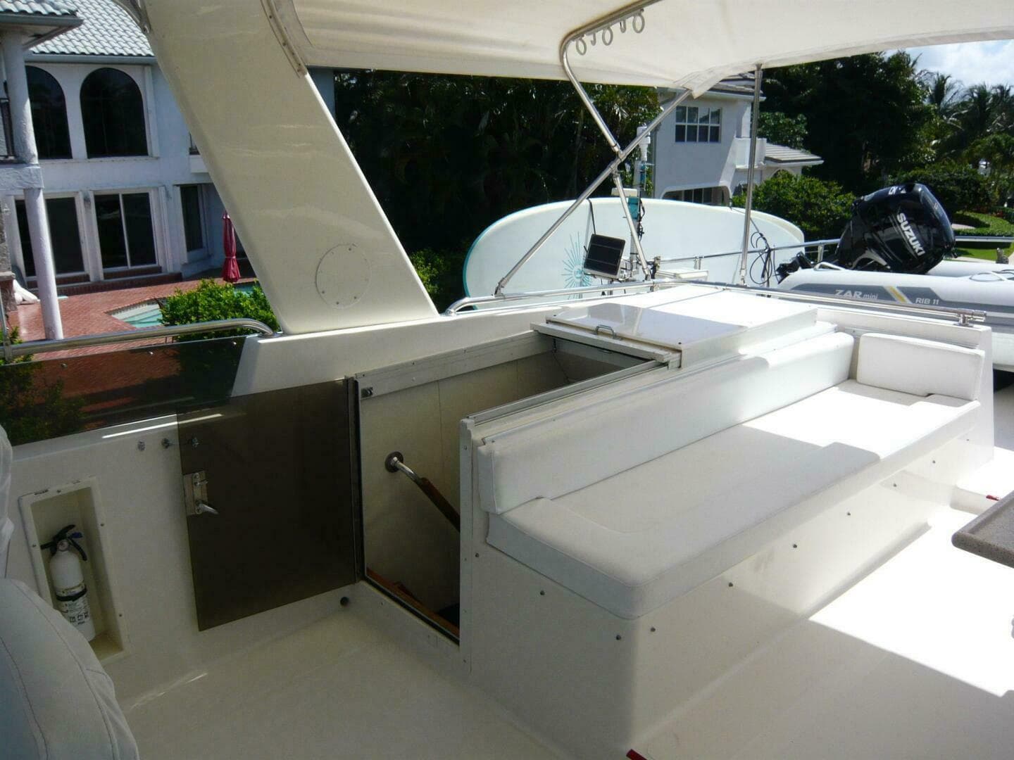 1990 Viking Cockpit Motor Yacht