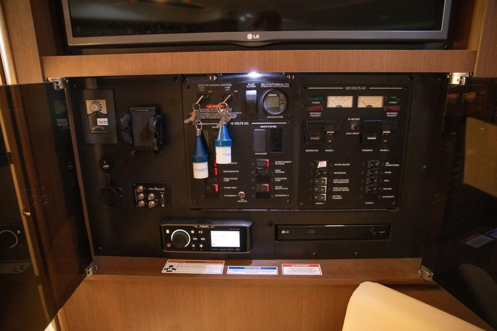 2016 Sea Ray Sundancer 350