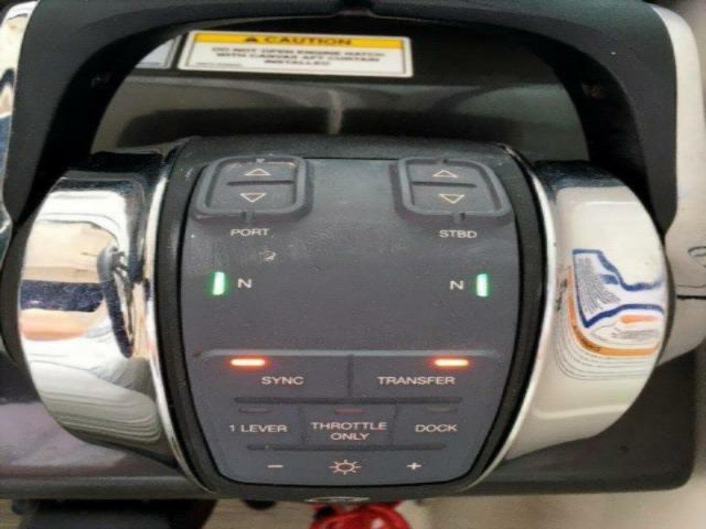 2016 Sea Ray 350 Sundancer