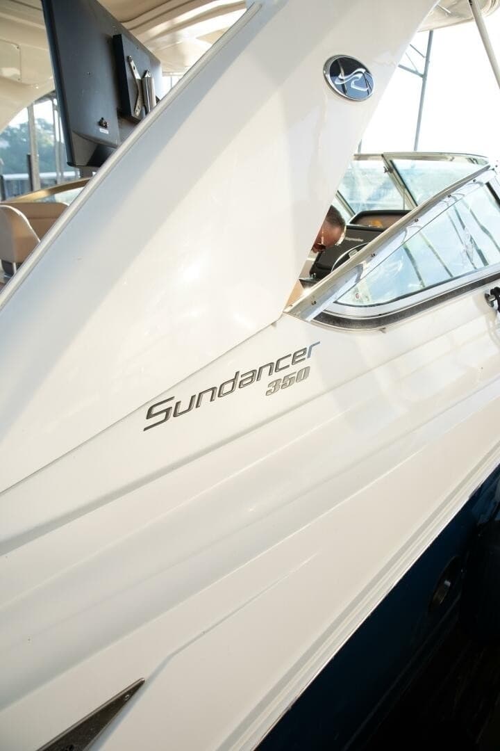 2016 Sea Ray Sundancer 350