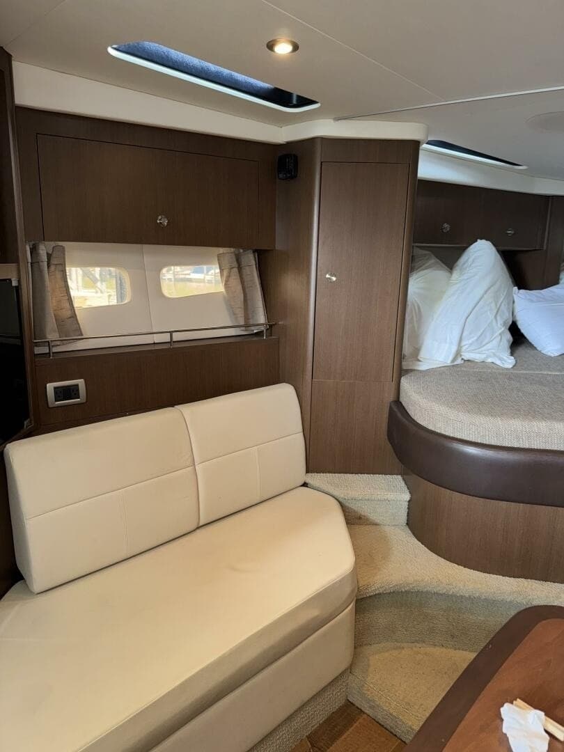 2016 Sea Ray Sundancer 350