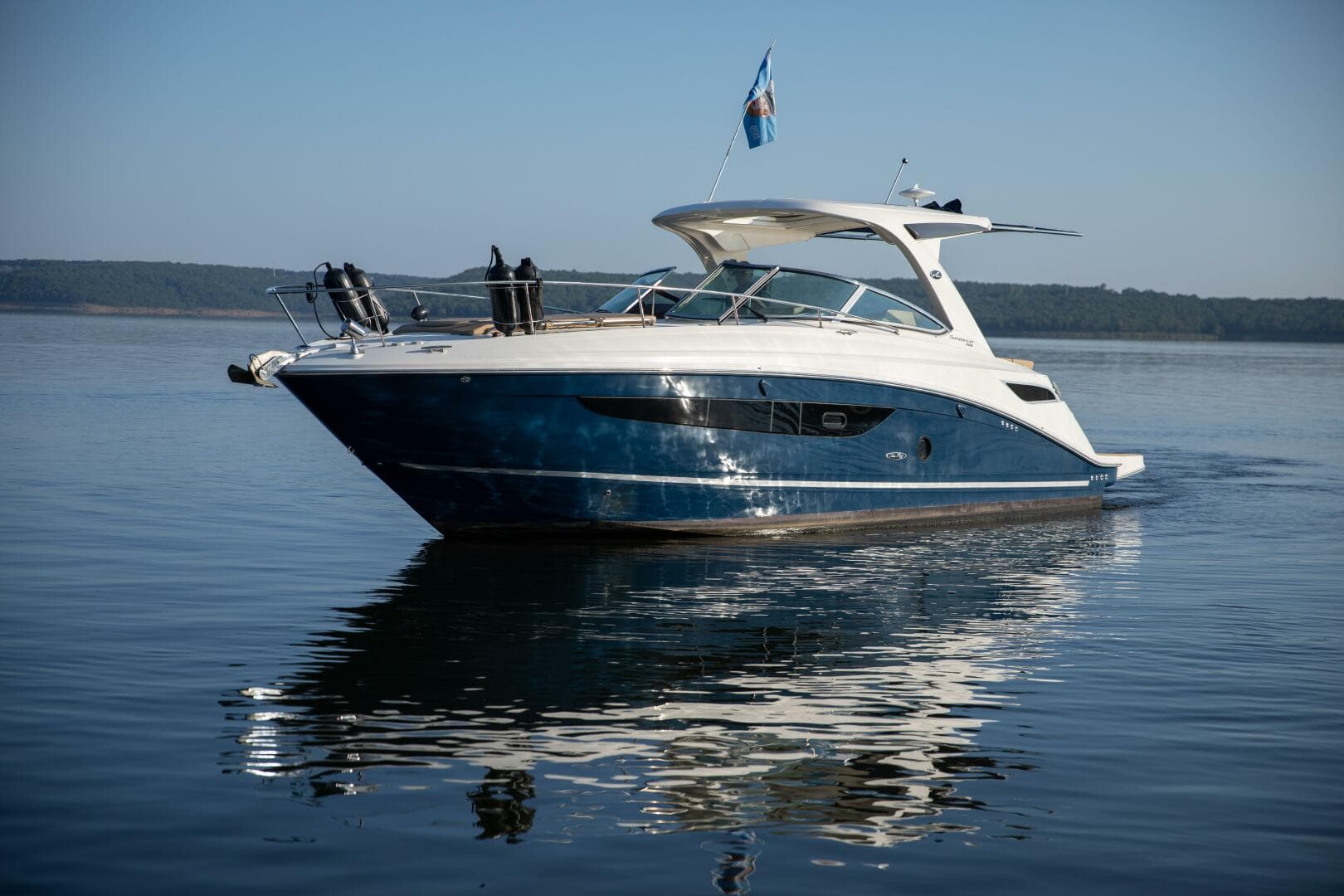 2016 Sea Ray 350 Sundancer