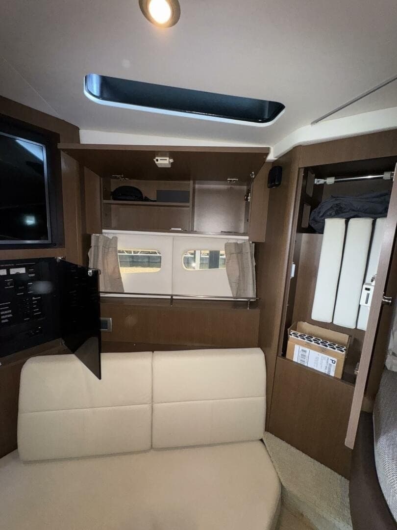 2016 Sea Ray Sundancer 350