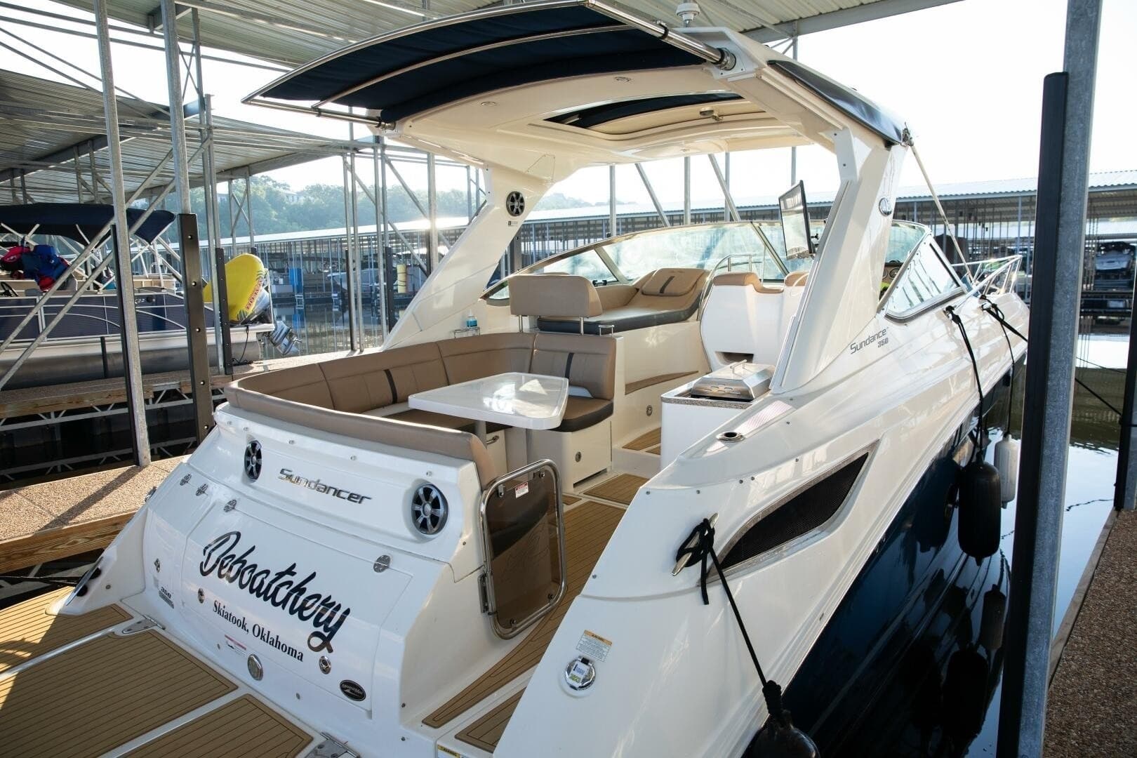 2016 Sea Ray Sundancer 350