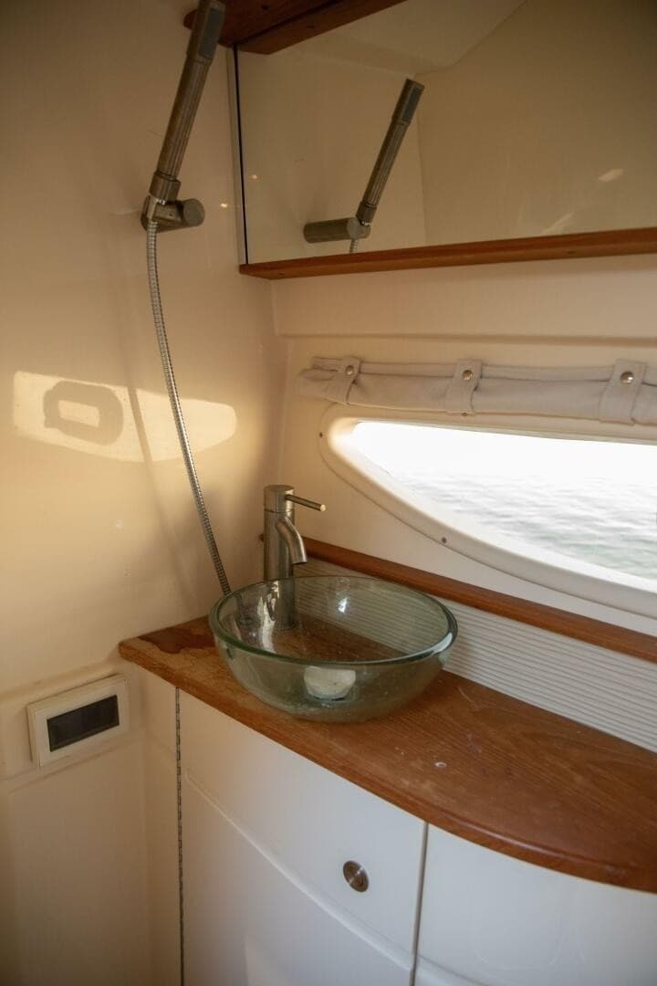2016 Sea Ray Sundancer 350