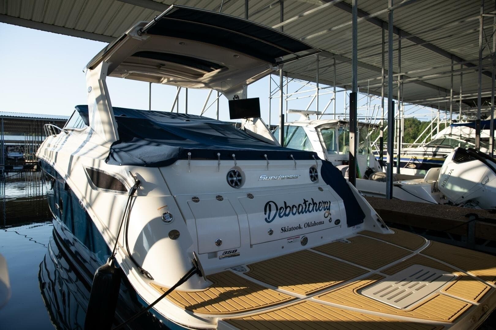 2016 Sea Ray Sundancer 350