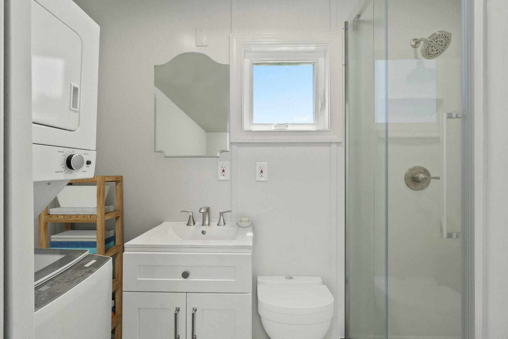 2025 Custom Hank's 40 Houseboat