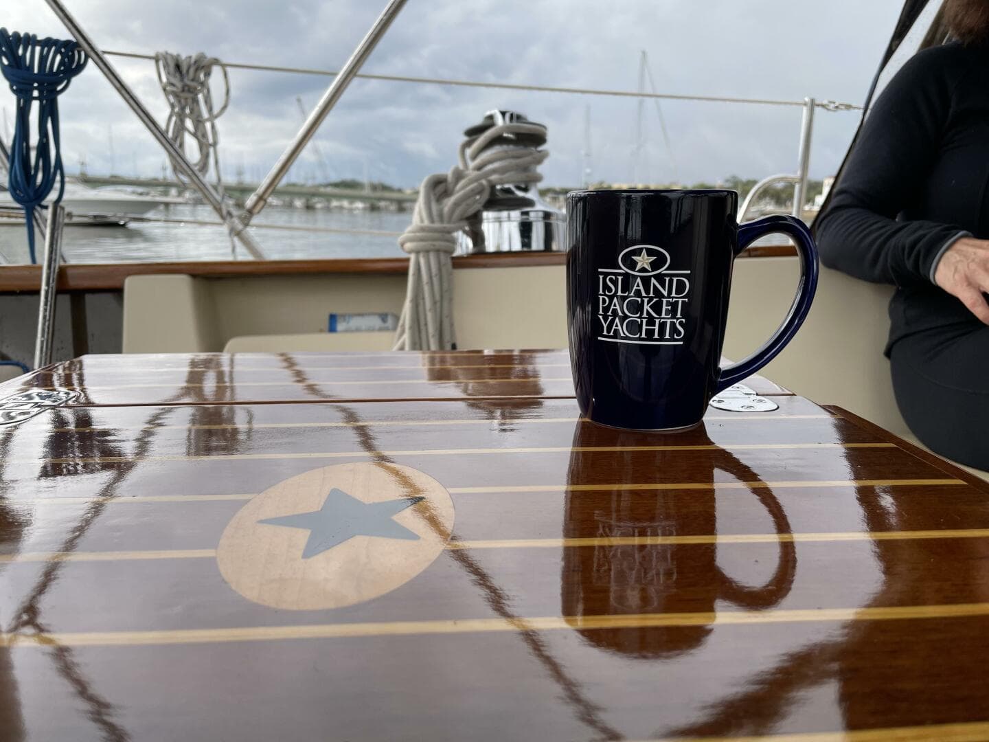 1999 Island Packet 45