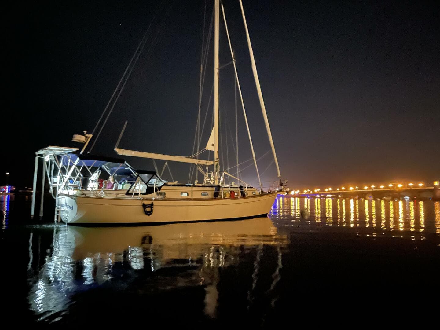 1999 Island Packet 45