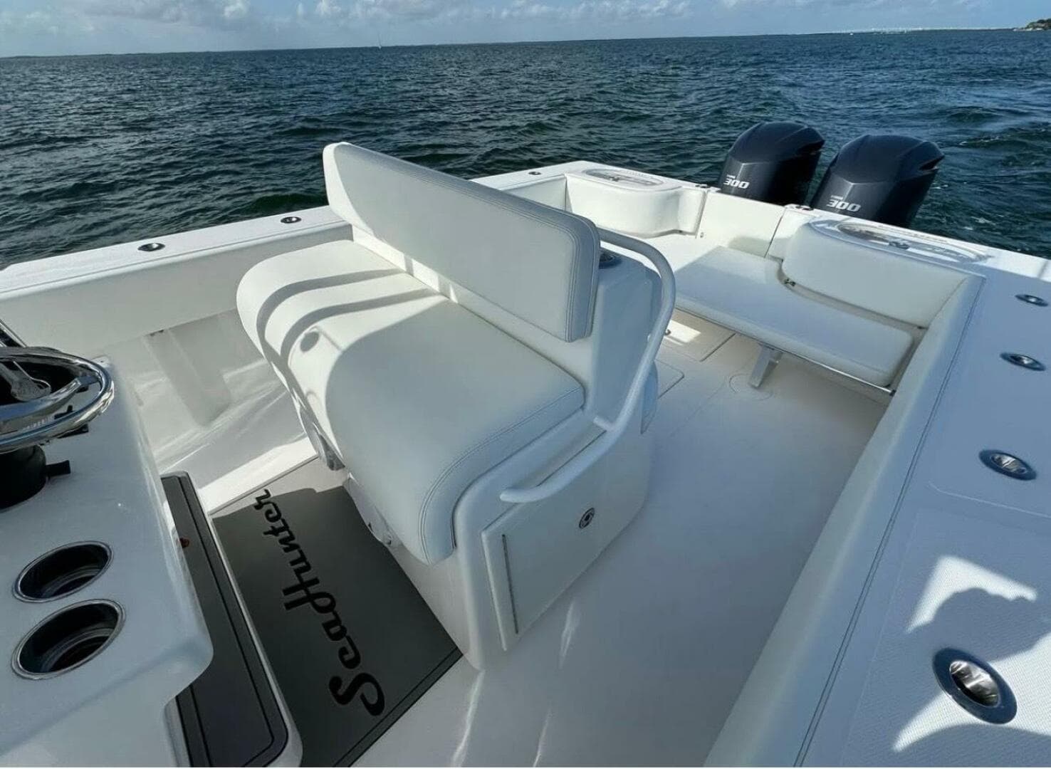 2013 SeaHunter 32T