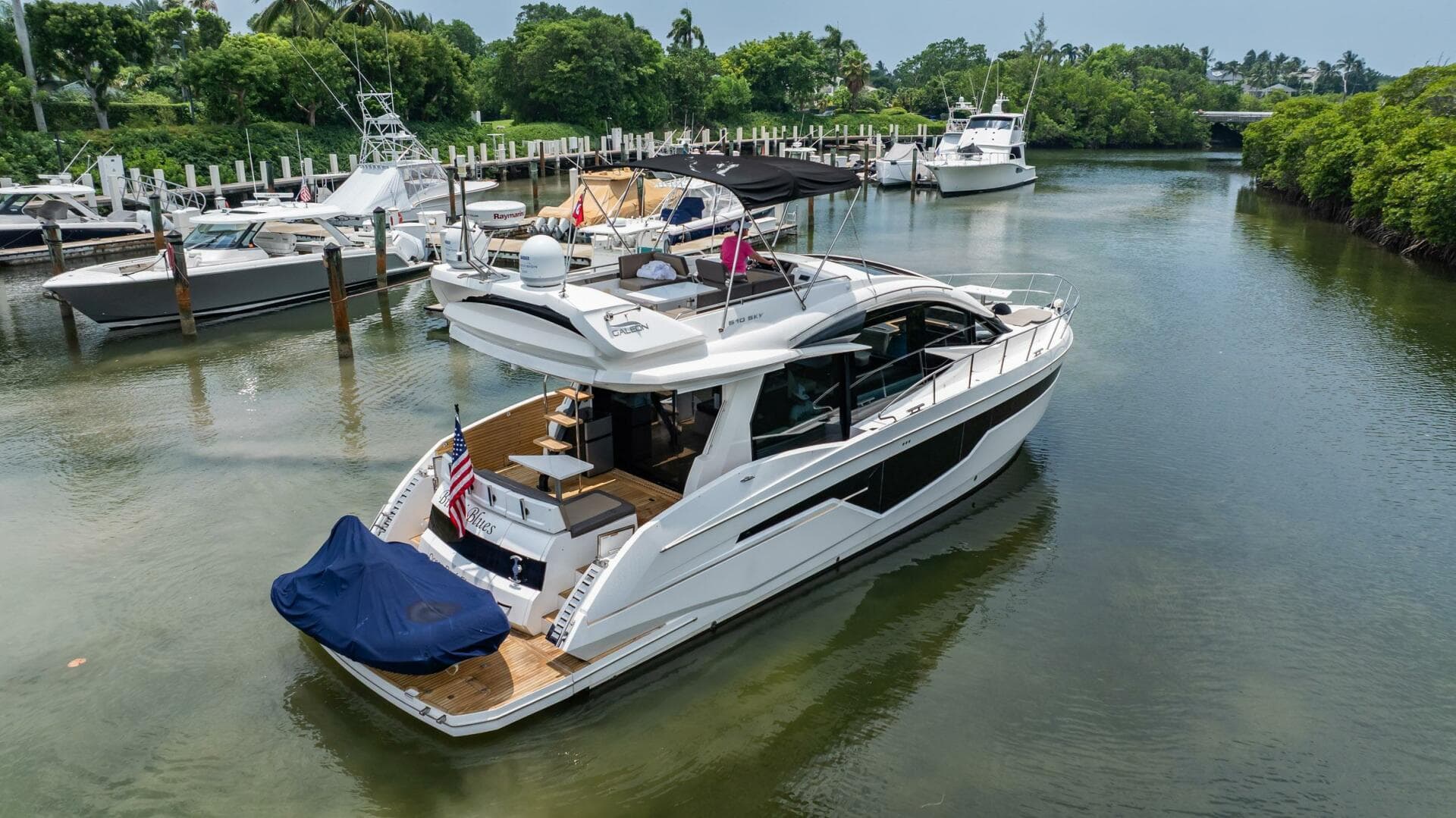 2017 Galeon 510 Skybridge