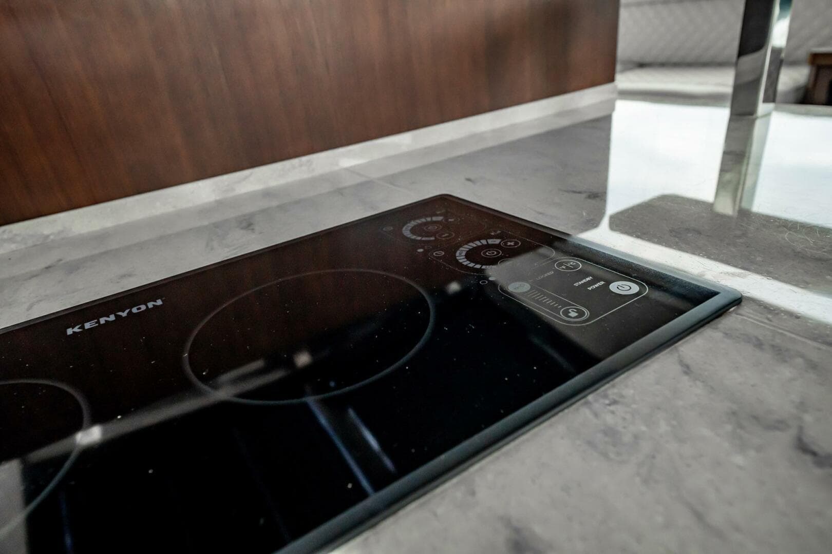 2017 Galeon 510 Skybridge