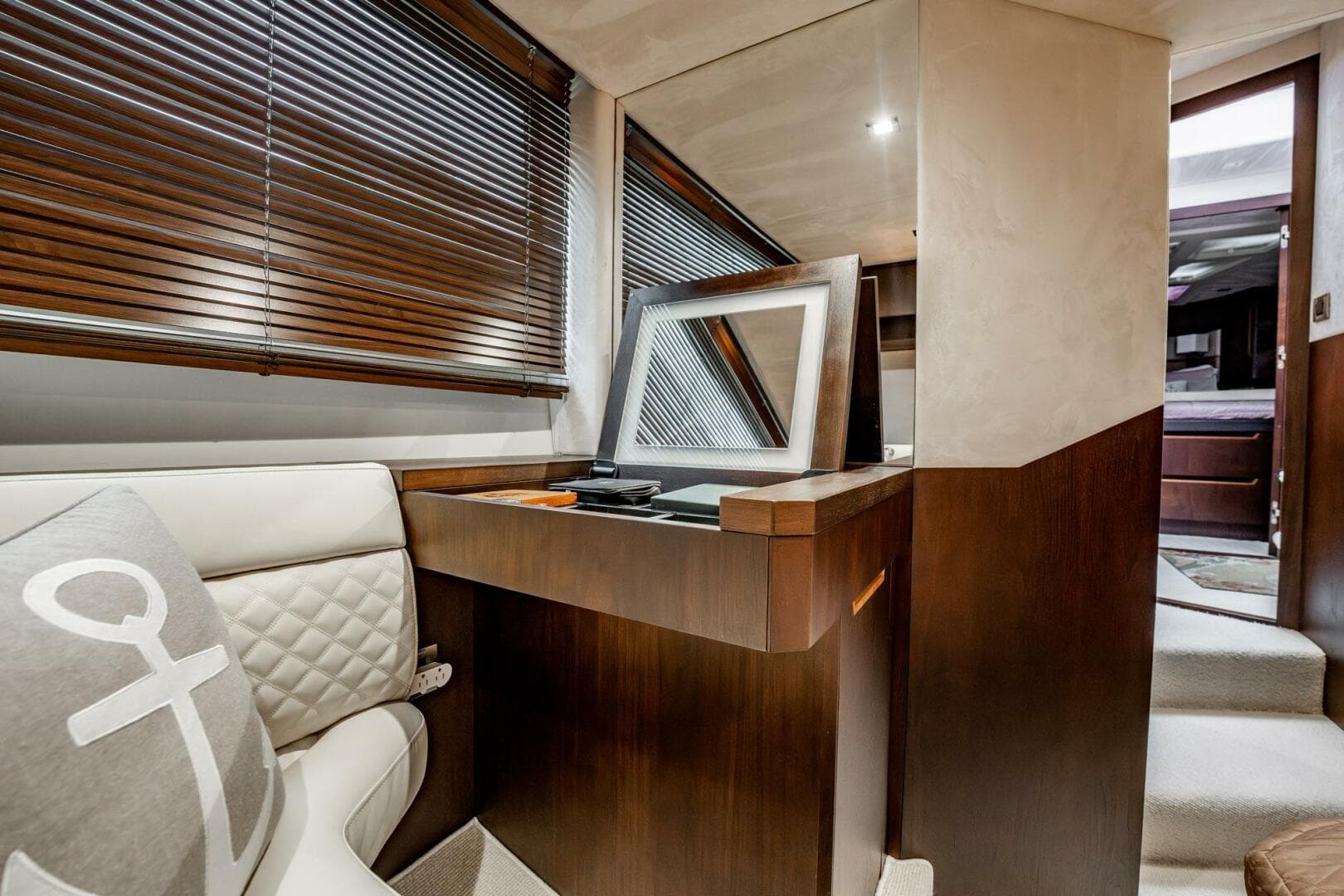 2017 Galeon 510 Skybridge