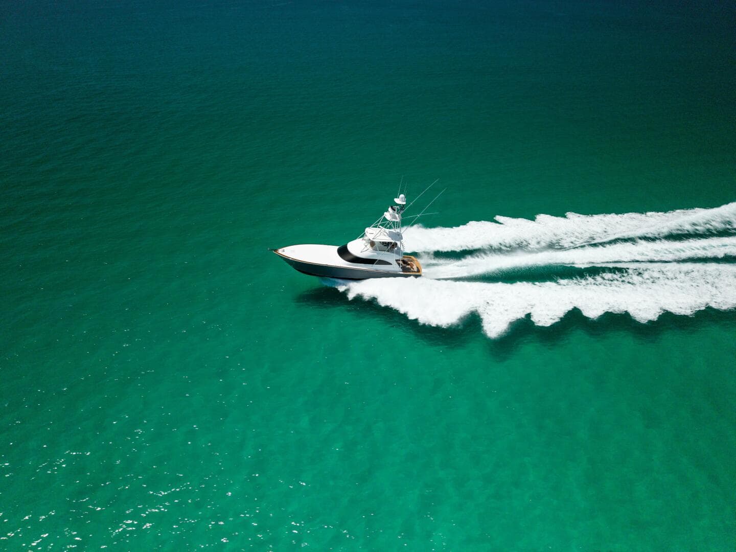 2015 Viking 62 Convertible- Gas Money