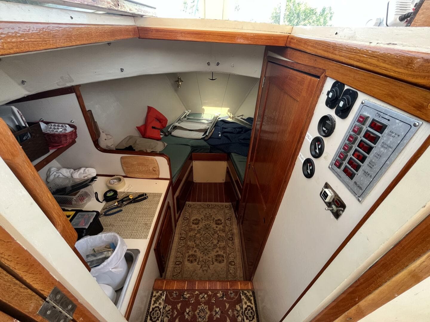 1981 Dyer Dyer 29 Flush Deck-Bass Boat