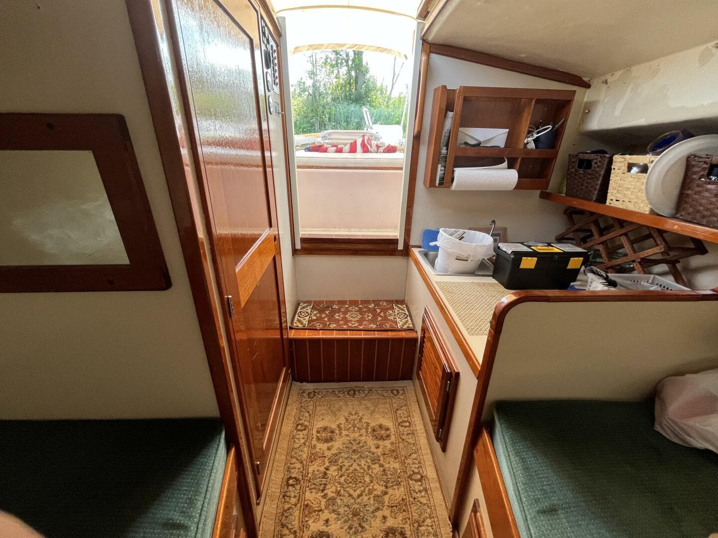 1981 Dyer Dyer 29 Flush Deck-Bass Boat