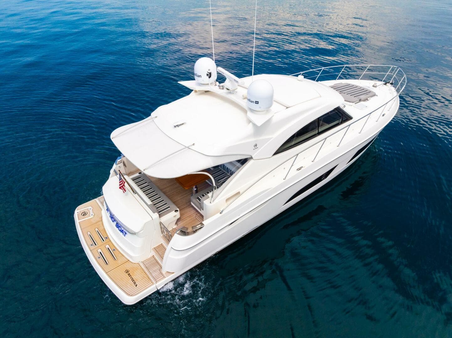 2019 Riviera 4800 Sport Yacht