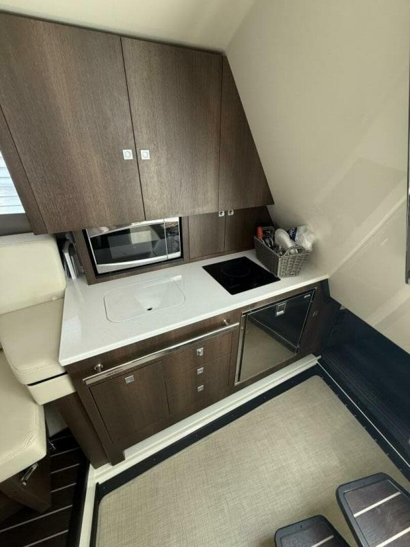 2016 Monterey 360 Sport Coupe