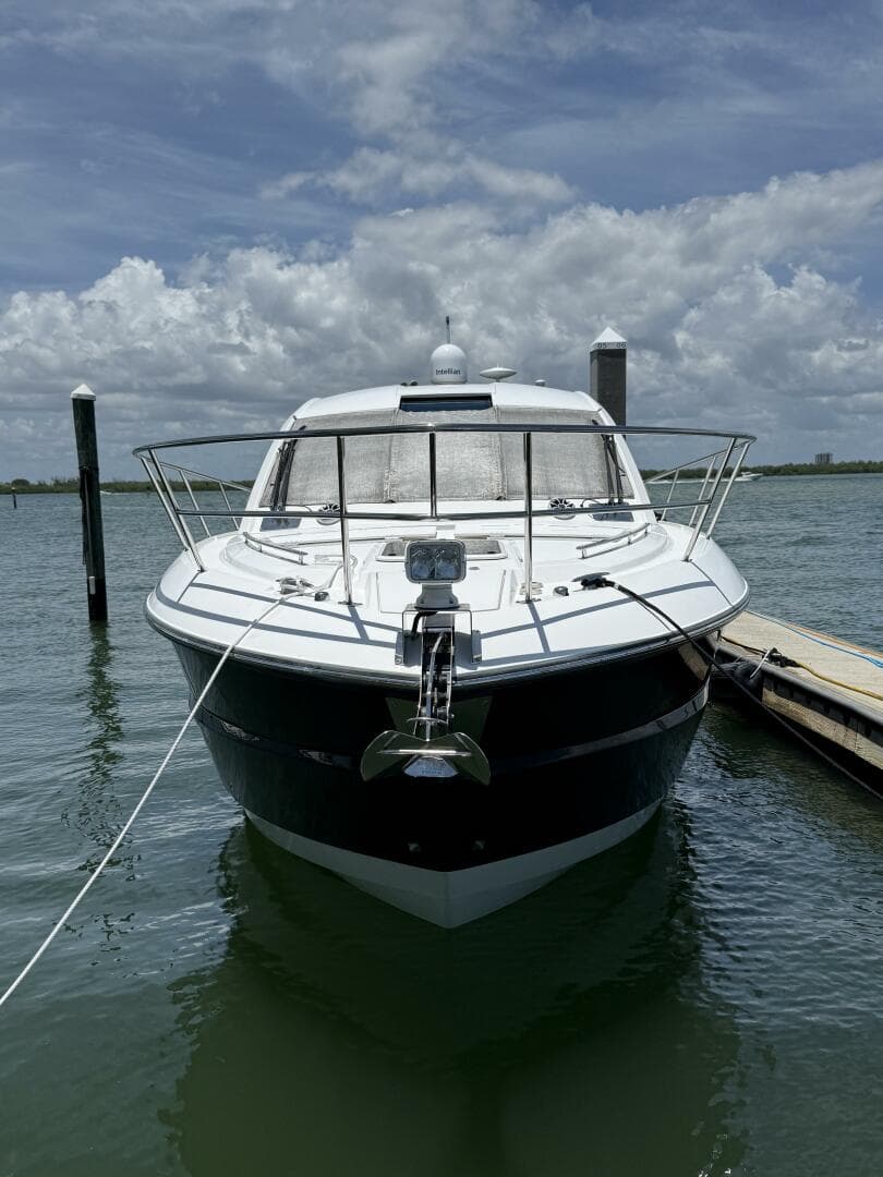 2016 Monterey 360 Sport Coupe Bow