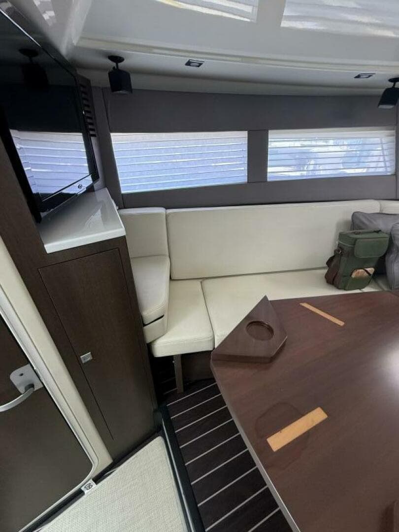 2016 Monterey 360 Sport Coupe